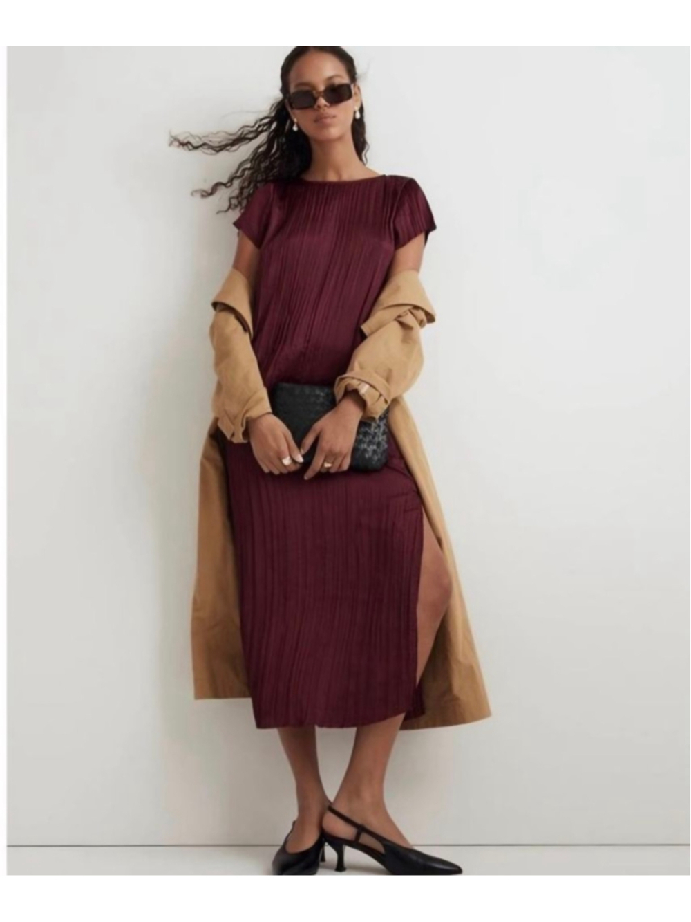 Madewell Short-Sleeve Slip Midi Dress in Plissé Mulberry Wine satin XS